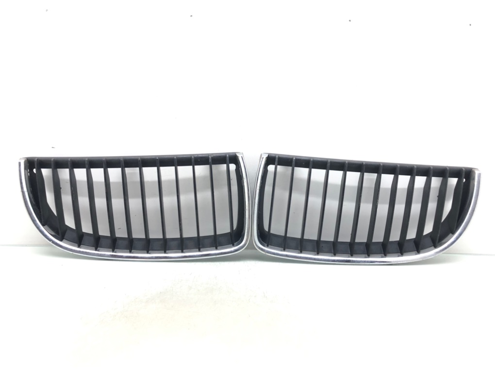 Решетка радиатора для BMW 3 E90/E91/E92/E93, 2008 г. 2.0 б/у