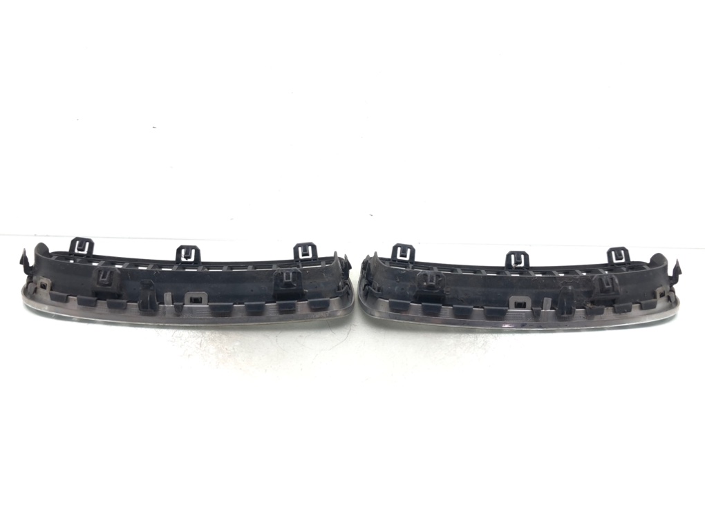 Решетка радиатора для BMW 3 E90/E91/E92/E93, 2006 г. 2.0 i бензин б/у — фото 3