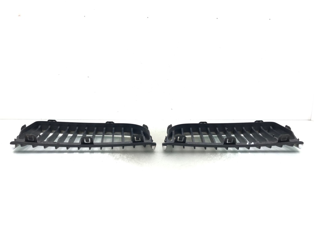 Решетка радиатора для BMW 3 E90/E91/E92/E93, 2006 г. 2.0 i бензин б/у — фото 5