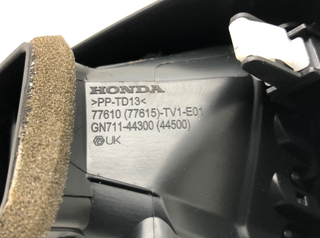 Дефлектор обдува салона для Honda Civic, 2013 г. 1.6 TD дизель б/у — фото 5