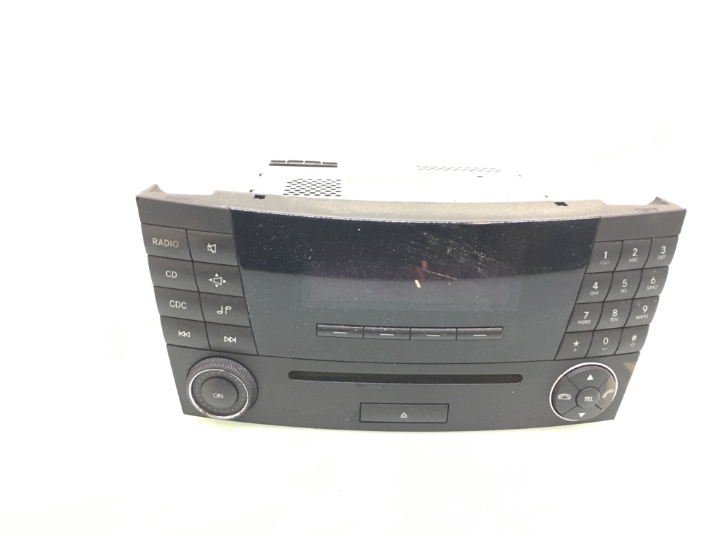 Магнитола для Mercedes CLS W219, 2006 г. 3.0 CDi дизель б/у