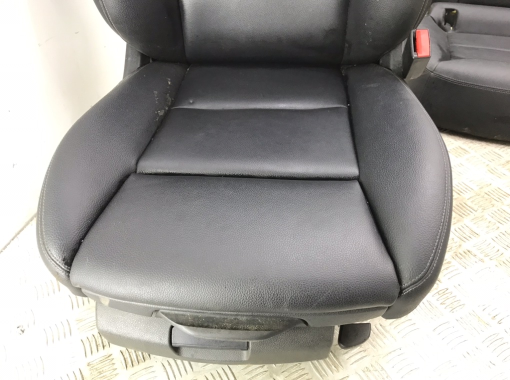 Салон (комплект сидений) для Mercedes A W176, 2016 г. 2.2 CDi дизель б/у — фото 4