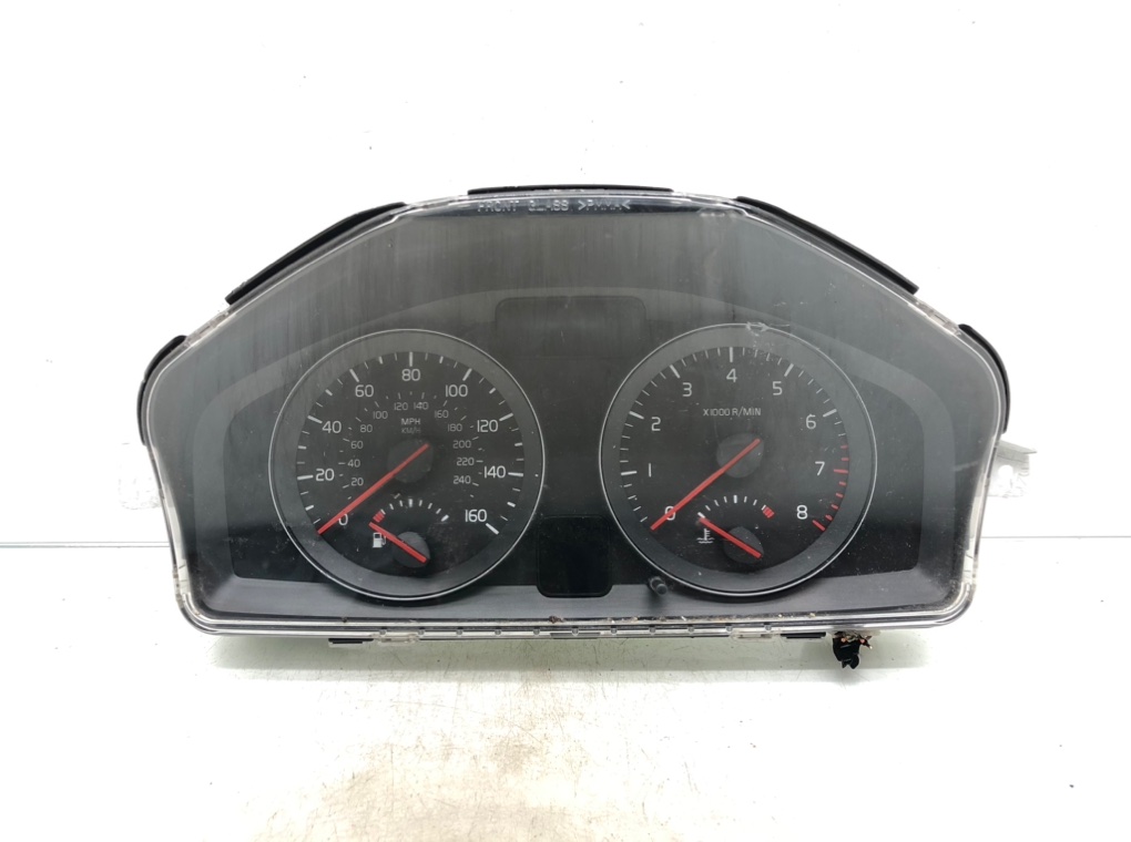 Щиток приборов (приборная панель) для Volvo V50, 2008 г. 1.8 i бензин б/у