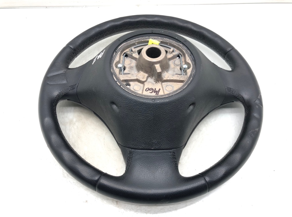 Руль для BMW 3 E90/E91/E92/E93, 2006 г. 2.0 i бензин б/у — фото 3