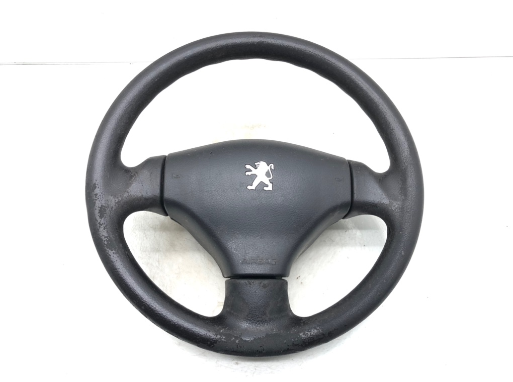 Руль для Peugeot 206, 2002 г. 1.6 i бензин б/у