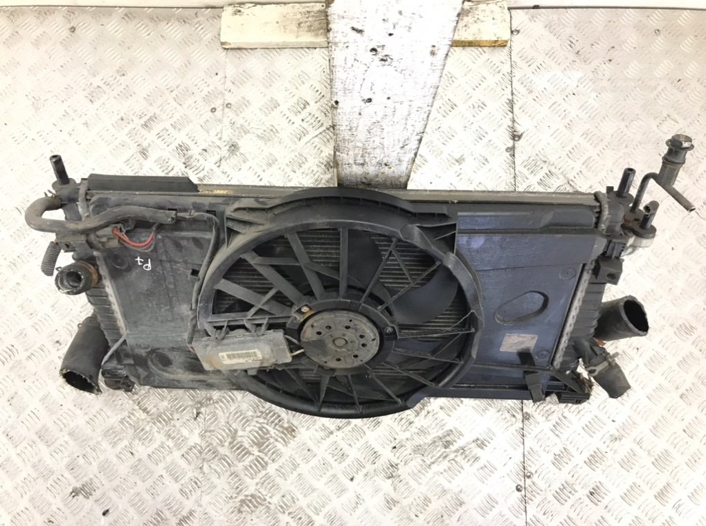 Кассета радиаторов для Volvo S40, 2004 г. 2.0 TD дизель б/у — фото 2