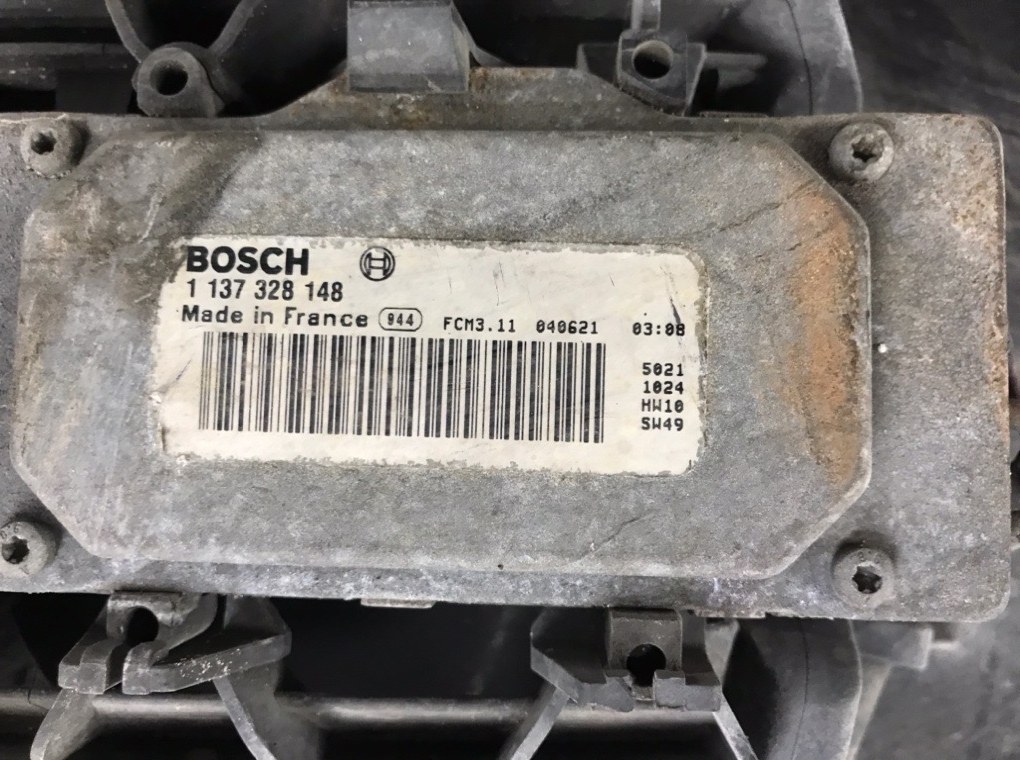 Кассета радиаторов для Volvo S40, 2004 г. 2.0 TD дизель б/у — фото 8