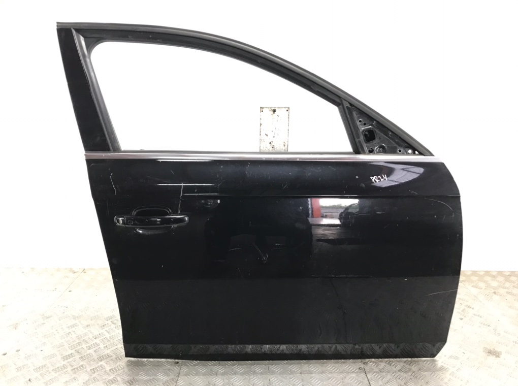 Дверь передняя правая для Audi A4, 2008 г. 2.0 TDi дизель б/у