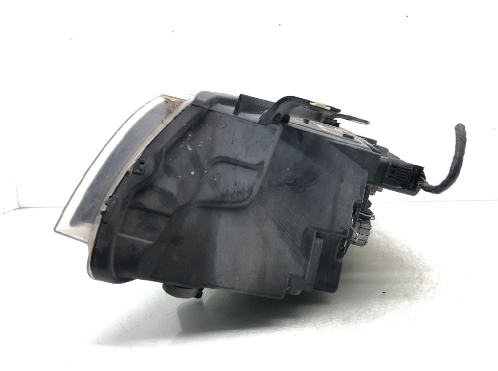 Фара правая для BMW 3 E90/E91/E92/E93, 2006 г. 2.0 i бензин б/у — фото 3
