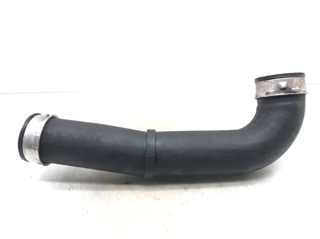 Патрубок интеркулера для Volkswagen Jetta, 2008 г. 1.9 TDi дизель б/у — фото 3
