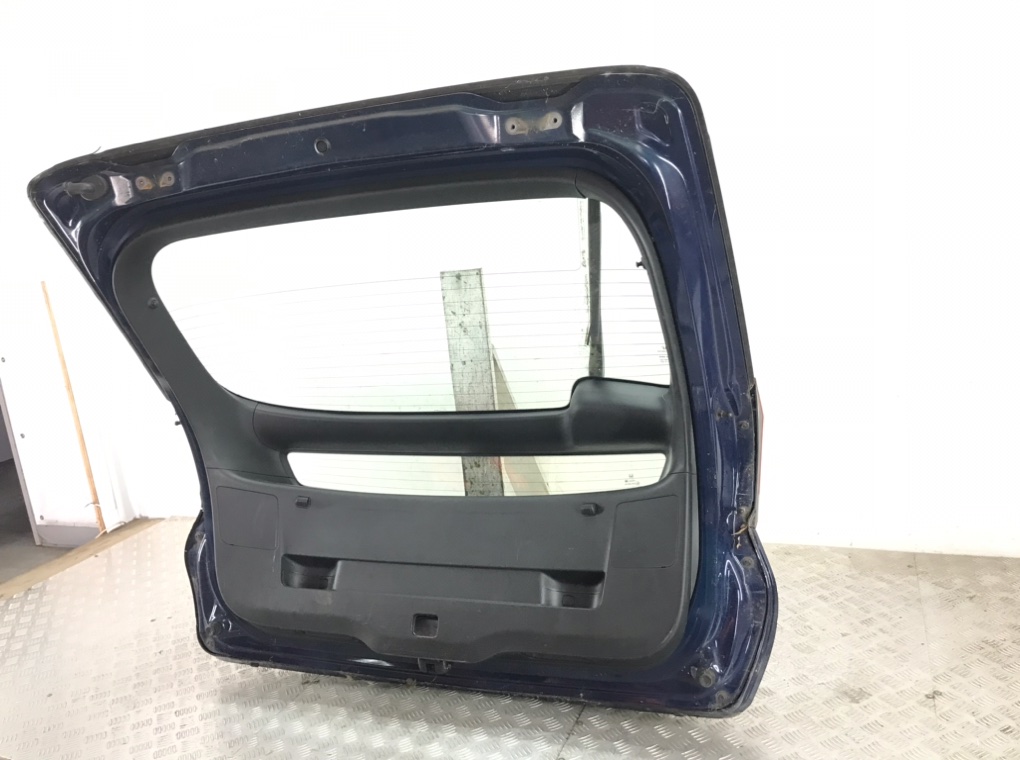 Крышка багажника для Honda Civic, 2013 г. 1.6 TD дизель б/у — фото 5