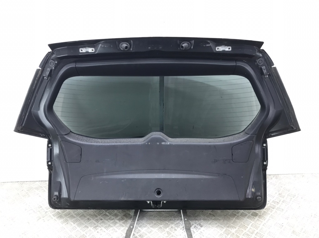 Крышка багажника для Mitsubishi Outlander, 2008 г. 2.0 DiD дизель б/у — фото 3