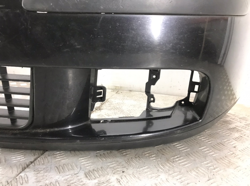 Бампер передний для Volkswagen Golf, 2006 г. 2.0 SDi дизель б/у — фото 7