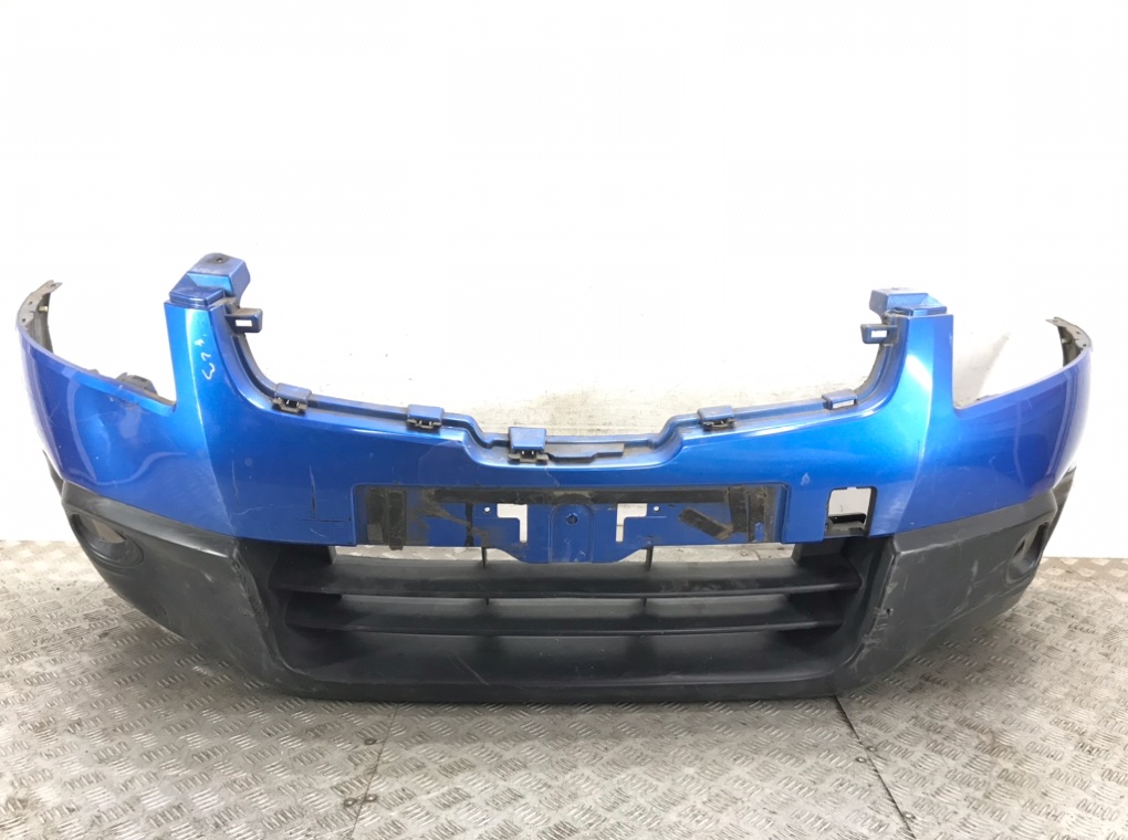 Бампер передний для Nissan Qashqai, 2008 г. 1.5 DCi дизель б/у