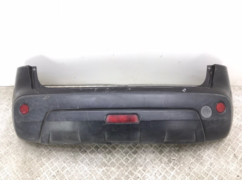 Бампер задний для Nissan Qashqai, 2009 г. 1.5 DCi дизель б/у