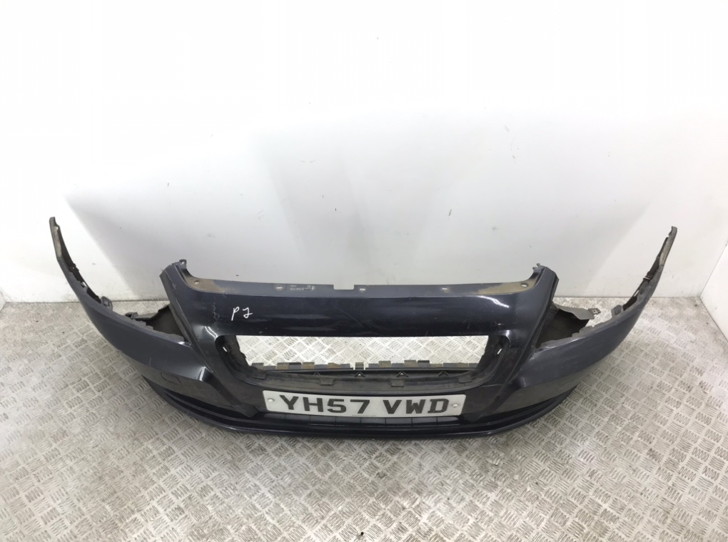 Бампер передний для Volvo S40, 2007 г. 2.0 TD дизель б/у — фото 2
