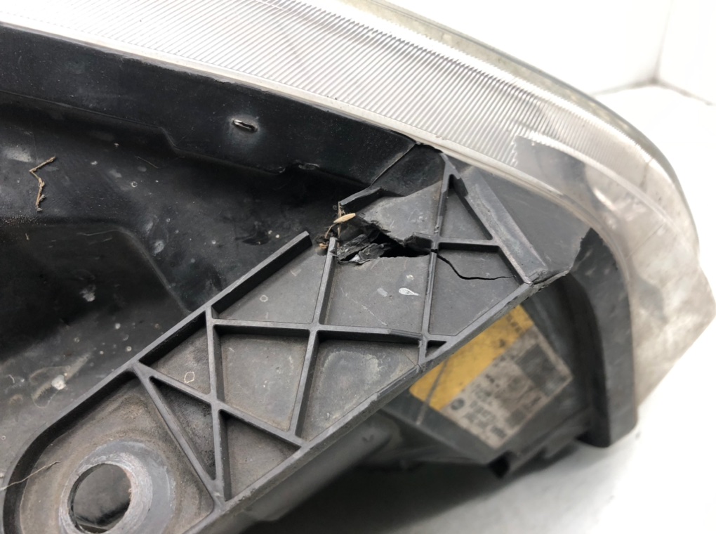 Фара левая для Nissan Qashqai, 2008 г. 1.5 DCi дизель б/у — фото 7