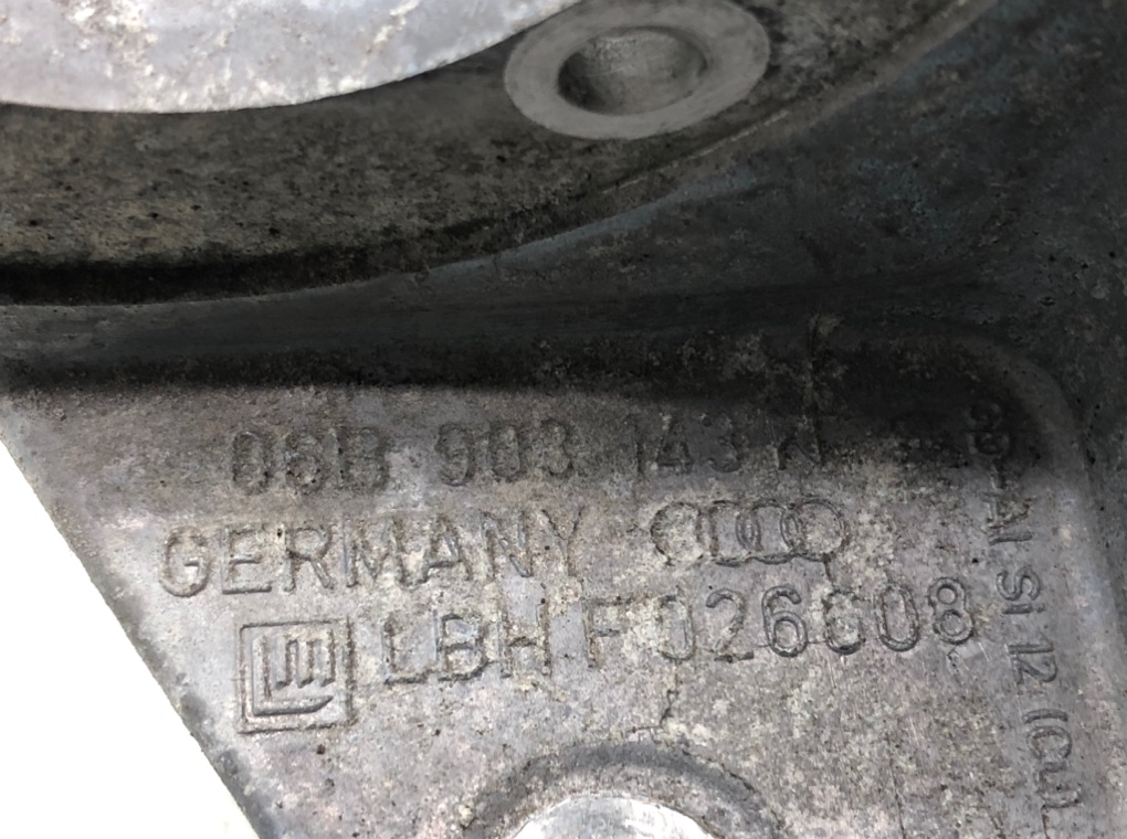 Кронштейн генератора для Volkswagen Passat, 2003 г. 2.0 i бензин б/у — фото 7