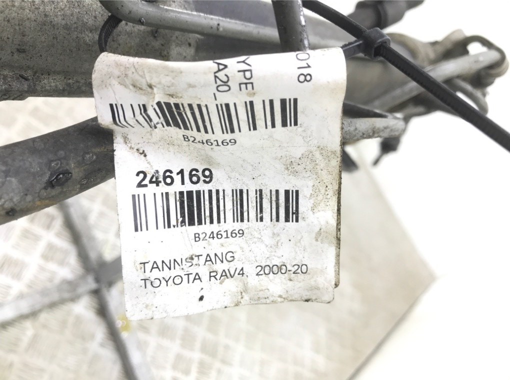 Рулевая рейка для Toyota RAV4, 2002 г. 2.0 D-4D дизель б/у — фото 7