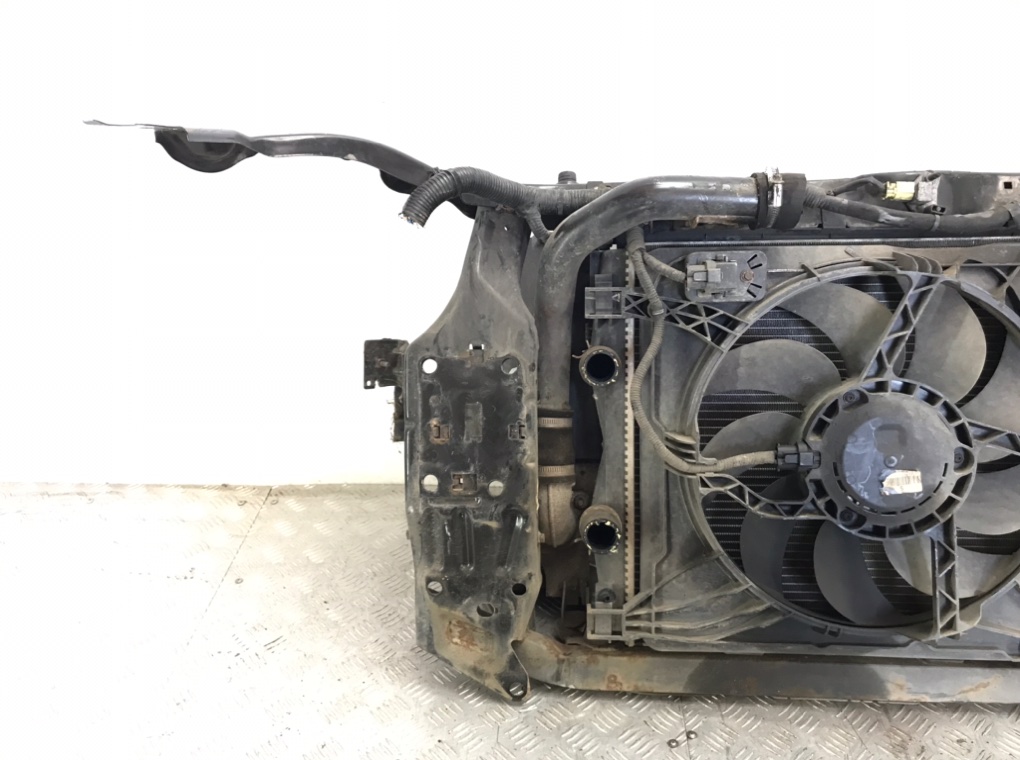 Панель передняя (телевизор) для Nissan Qashqai, 2008 г. 1.5 DCi дизель б/у — фото 7