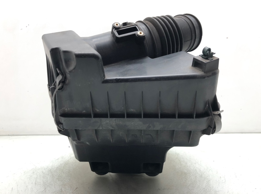 Корпус воздушного фильтра для Honda Civic, 2013 г. 1.6 TD дизель б/у — фото 2
