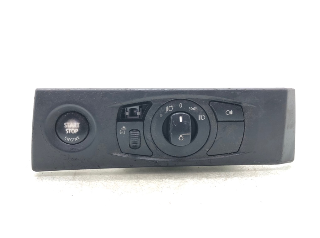 Переключатель света для BMW 5 E60/E61, 2006 г. 2.0 TD дизель б/у