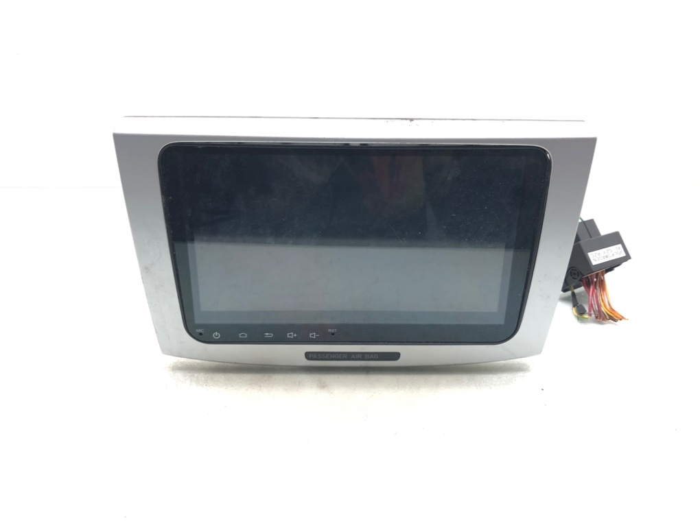 Магнитола для Volkswagen Passat, 2010 г. 2.0 TDi дизель б/у