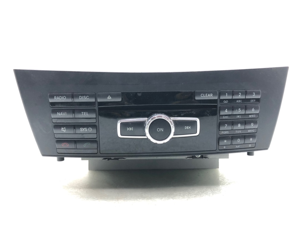 Магнитола для Mercedes C W204, 2013 г. 2.2 CDi дизель б/у