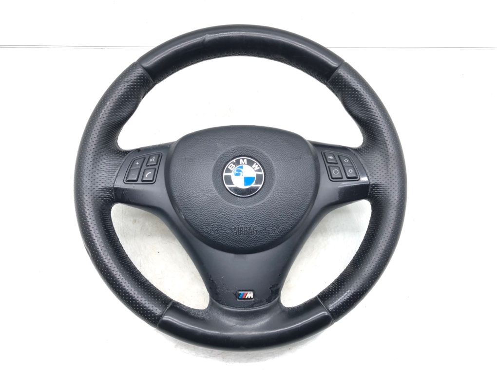 Руль для BMW 1 E87/E81/E82/E88, 2010 г. 2.0i бензин б/у