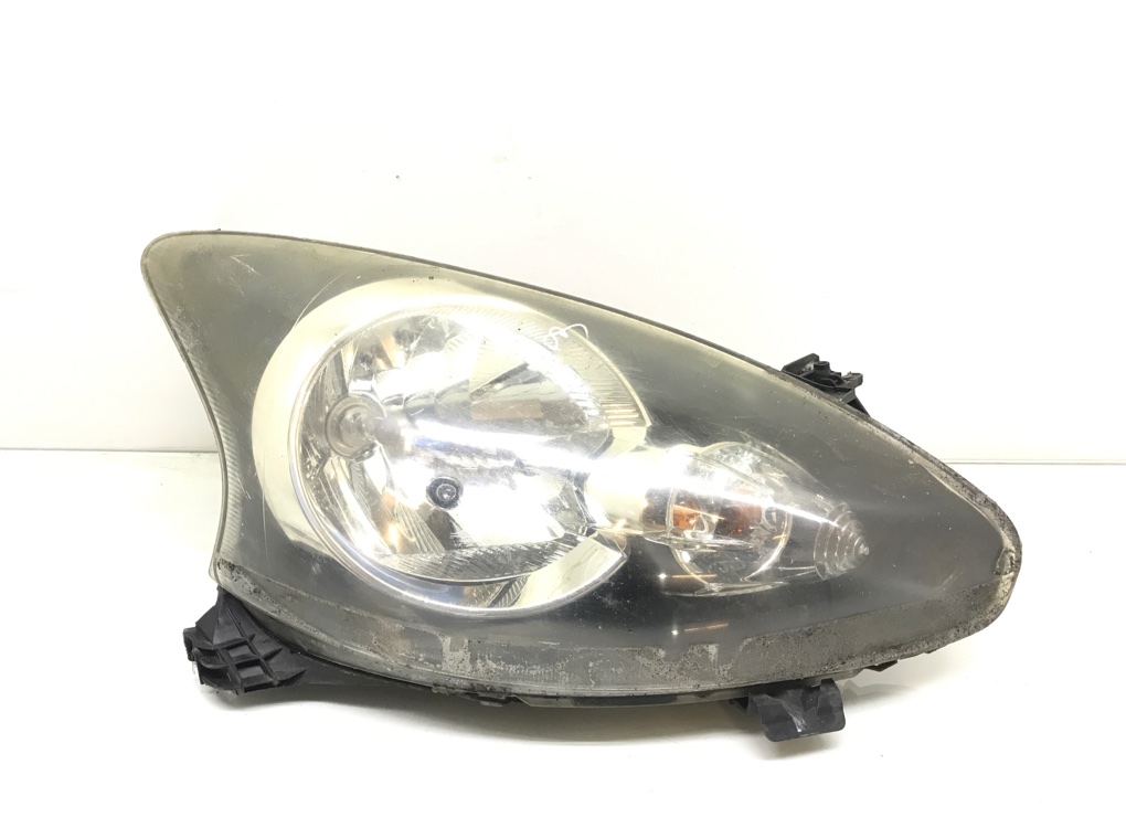 Фара правая для Toyota Aygo, 2007 г. 1.0 i бензин б/у