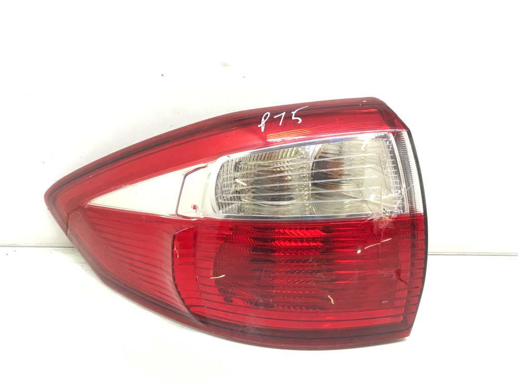 Фонарь задний левый для Ford C-Max, 2012 г. 1.6 TDCi дизель б/у