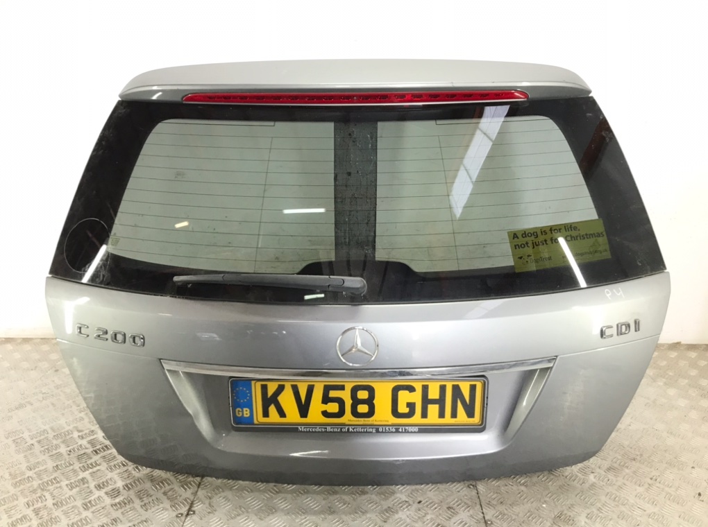 Крышка багажника для Mercedes C W204, 2008 г. 2.2 CDi дизель б/у