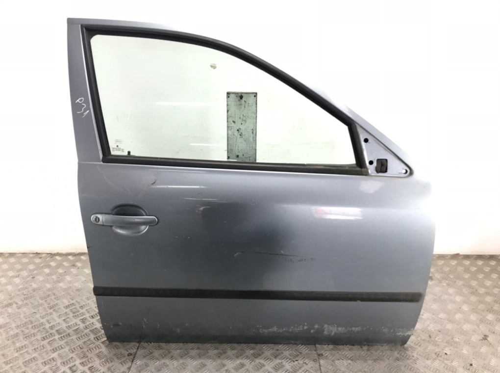 Дверь передняя правая для Skoda Octavia, 2004 г. 1.9 TDi дизель б/у