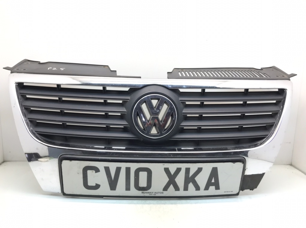 Решетка радиатора для Volkswagen Passat, 2010 г. 2.0 TDi дизель б/у