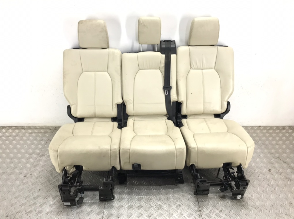 Салон (комплект сидений) для Land Rover Discovery, 2014 г. 3.0 TD дизель б/у — фото 11