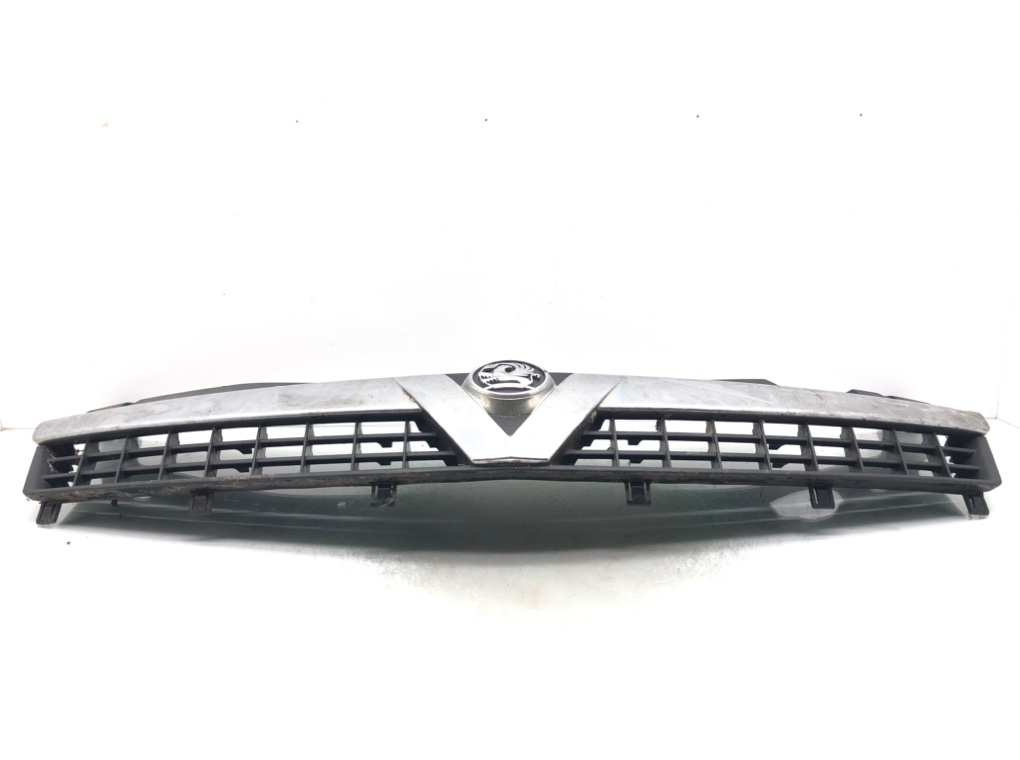 Решетка радиатора для Opel Astra, 2007 г. 1.4 i бензин б/у — фото 4