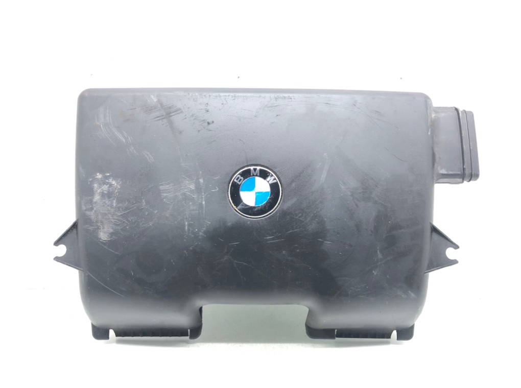 Воздухозаборник для BMW 1 E87/E81/E82/E88, 2008 г. 2.0D дизель б/у