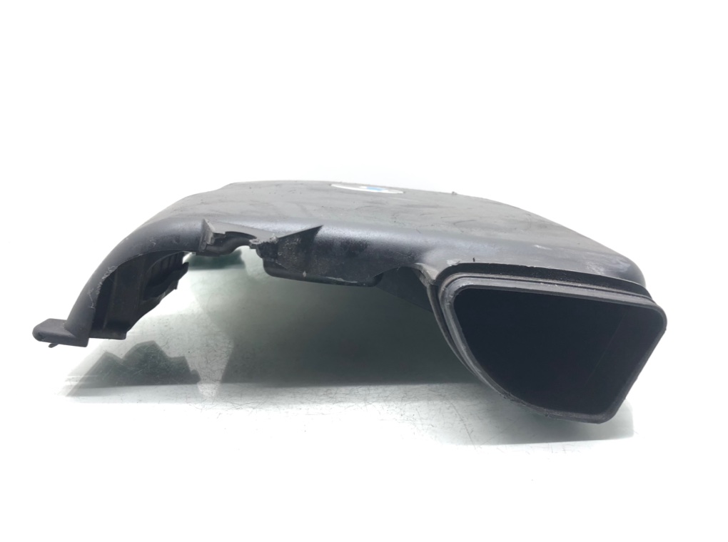 Воздухозаборник для BMW 1 E87/E81/E82/E88, 2008 г. 2.0D дизель б/у — фото 3