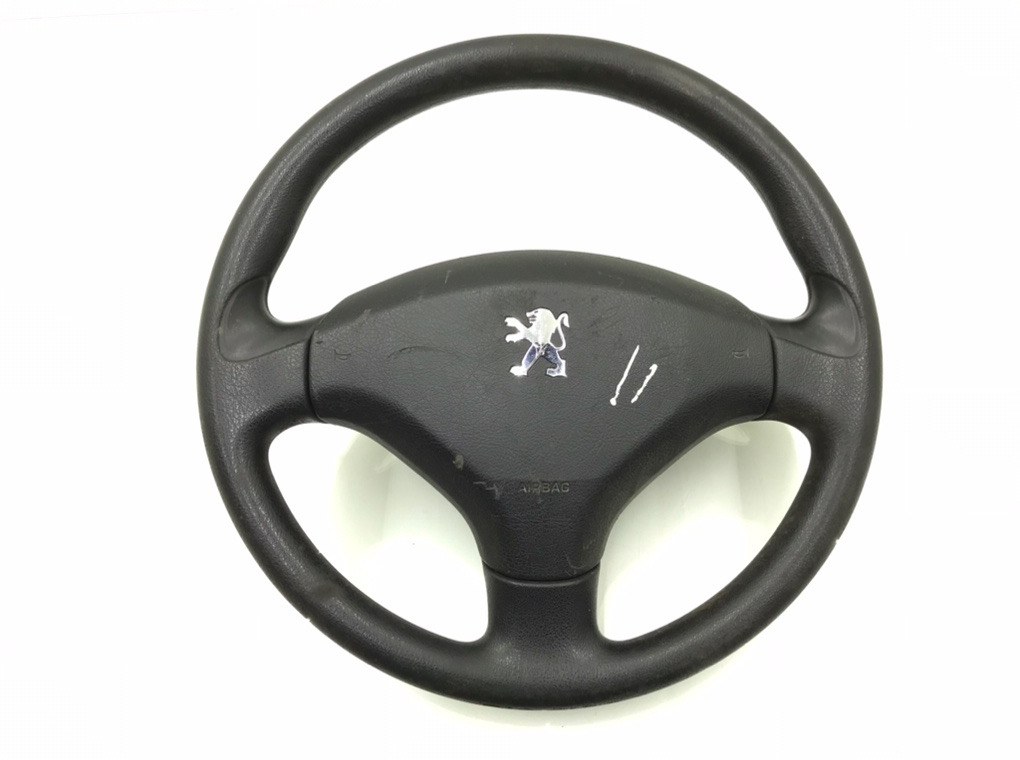 Руль для Peugeot 308, 2009 г. 1.6 HDi дизель б/у