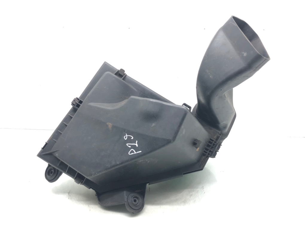 Корпус воздушного фильтра для BMW 1 E87/E81/E82/E88, 2008 г. 2.0D дизель б/у