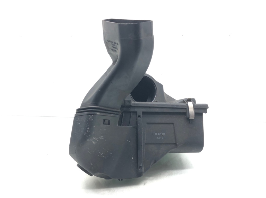 Корпус воздушного фильтра для BMW 1 E87/E81/E82/E88, 2008 г. 2.0D дизель б/у — фото 3