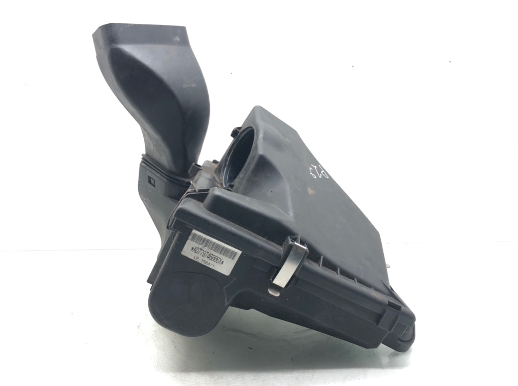 Корпус воздушного фильтра для BMW 1 E87/E81/E82/E88, 2008 г. 2.0D дизель б/у — фото 4
