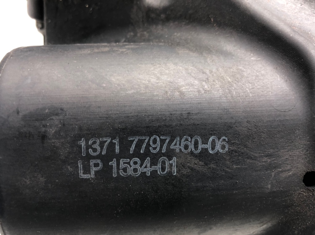 Корпус воздушного фильтра для BMW 1 E87/E81/E82/E88, 2008 г. 2.0D дизель б/у — фото 6