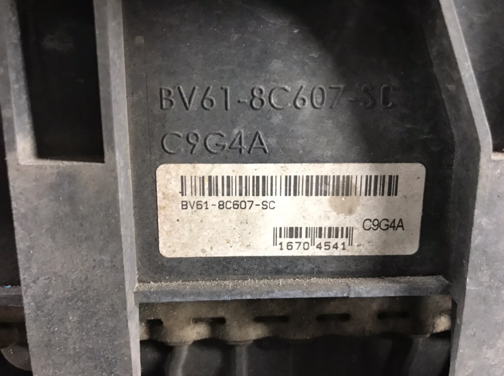 Панель передняя (телевизор) для Ford Focus, 2014 г. 1.0 Ti бензин б/у — фото 10