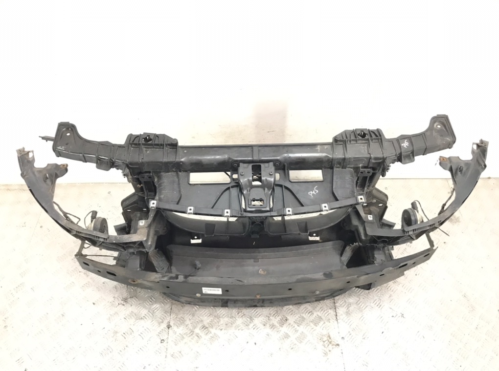 Панель передняя (телевизор) для BMW 1 E87/E81/E82/E88, 2010 г. 2.0i бензин б/у — фото 2