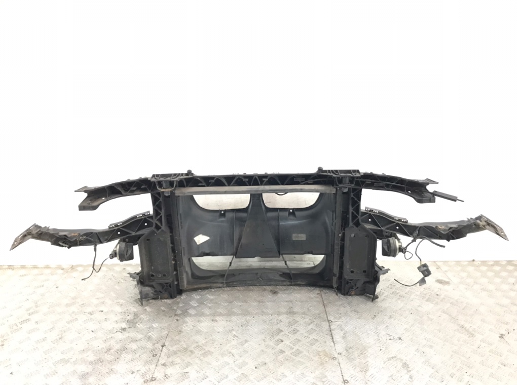 Панель передняя (телевизор) для BMW 1 E87/E81/E82/E88, 2010 г. 2.0i бензин б/у — фото 5