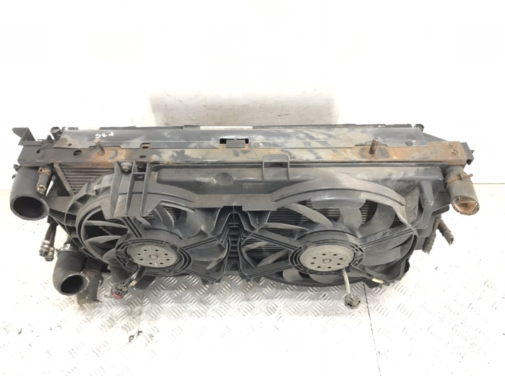 Кассета радиаторов для Chrysler Grand Voyager, 2006 г. 2.8 CRDi дизель б/у — фото 2