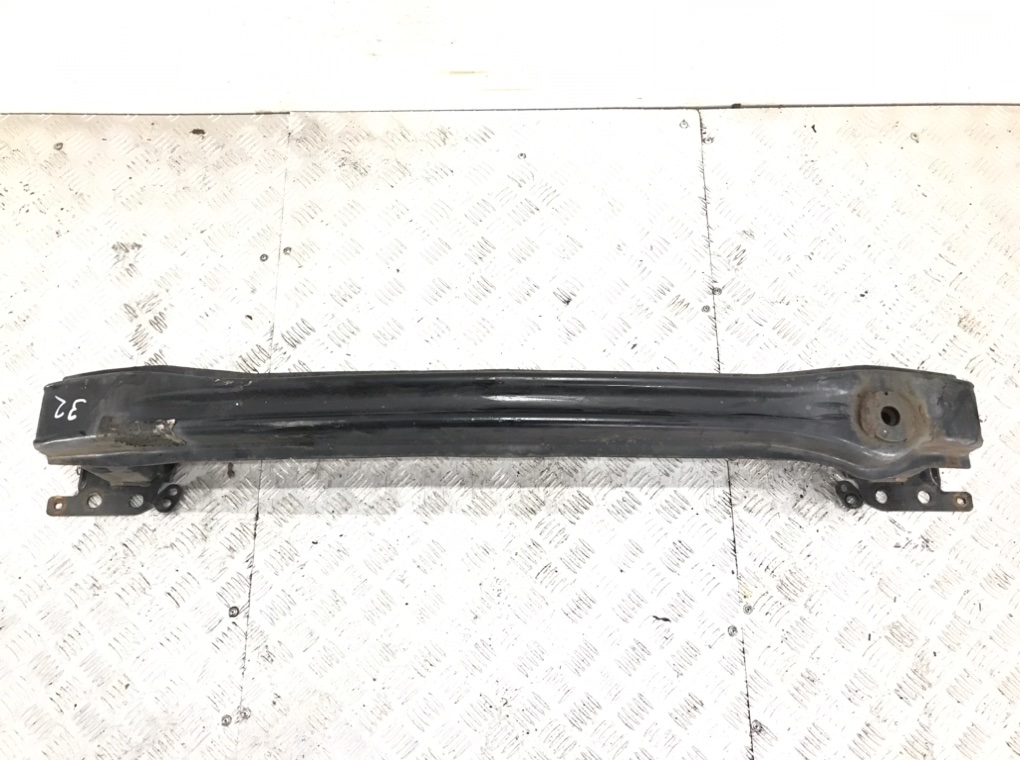 Усилитель бампера переднего для Seat Altea, 2009 г. 1.9 TDi дизель б/у