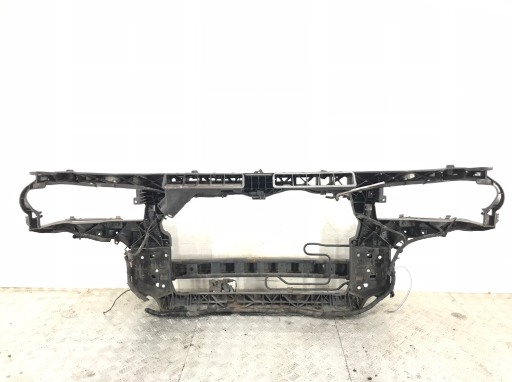 Панель передняя (телевизор) для Hyundai Santa Fe, 2008 г. 2.2 CRDi дизель б/у — фото 5