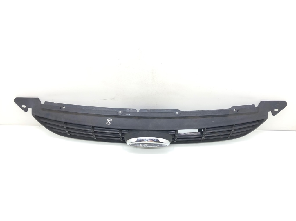 Решетка радиатора для Ford Focus, 2009 г. 1.6 TDCi дизель б/у — фото 2